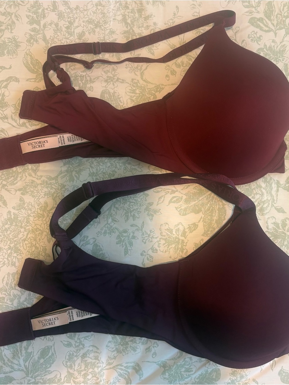Victoria's Secret t-shirt push-up full coverage